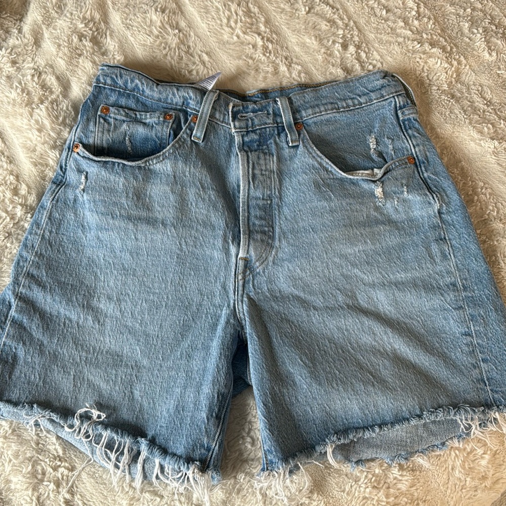 Levi 501 Mid Thigh Blue Jean Shorts